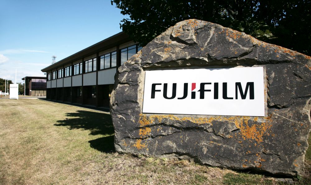 Fujifilm entrance