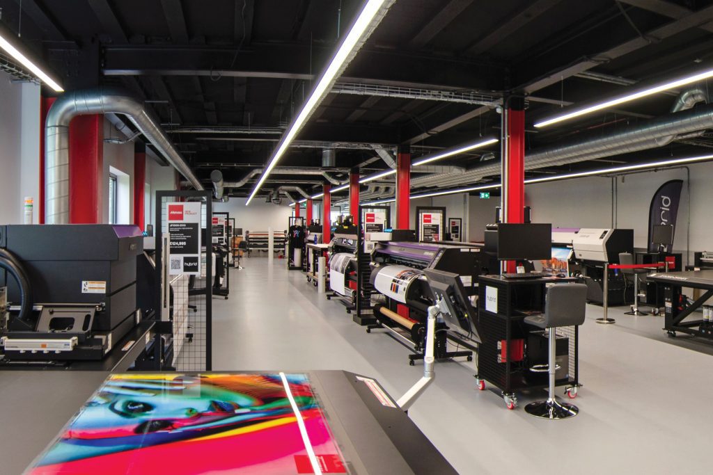 Hybrid Services, the exclusive distributor of Mimaki machinery in the UK and Ireland, will host the Soyang open day event on 14 March at its specialist facility in Crewe, Cheshire.